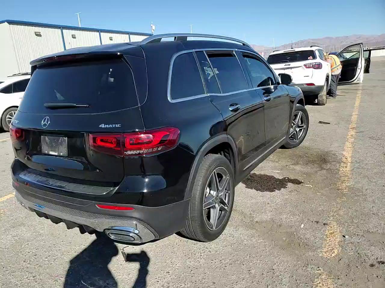 Фото: W1N4M4HB4NW230821