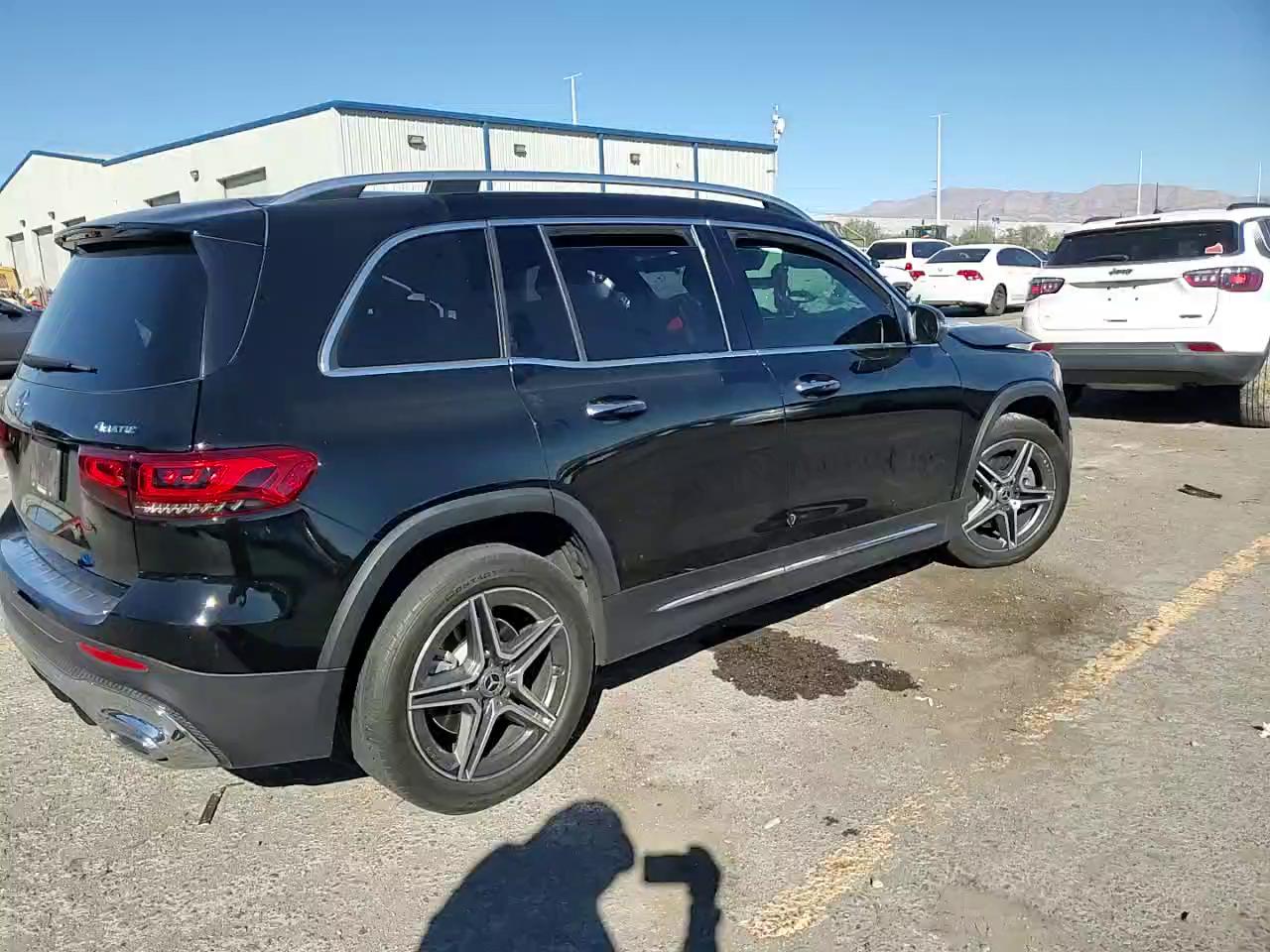 Фото: W1N4M4HB4NW230821