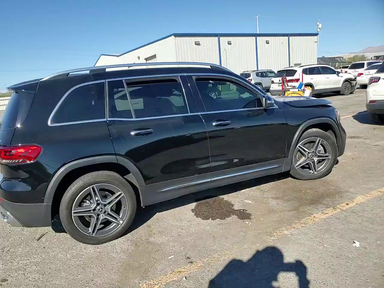 Фото: W1N4M4HB4NW230821