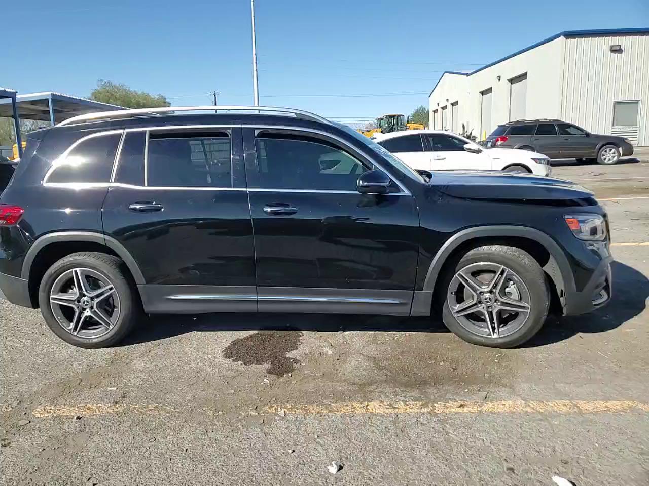 Фото: W1N4M4HB4NW230821