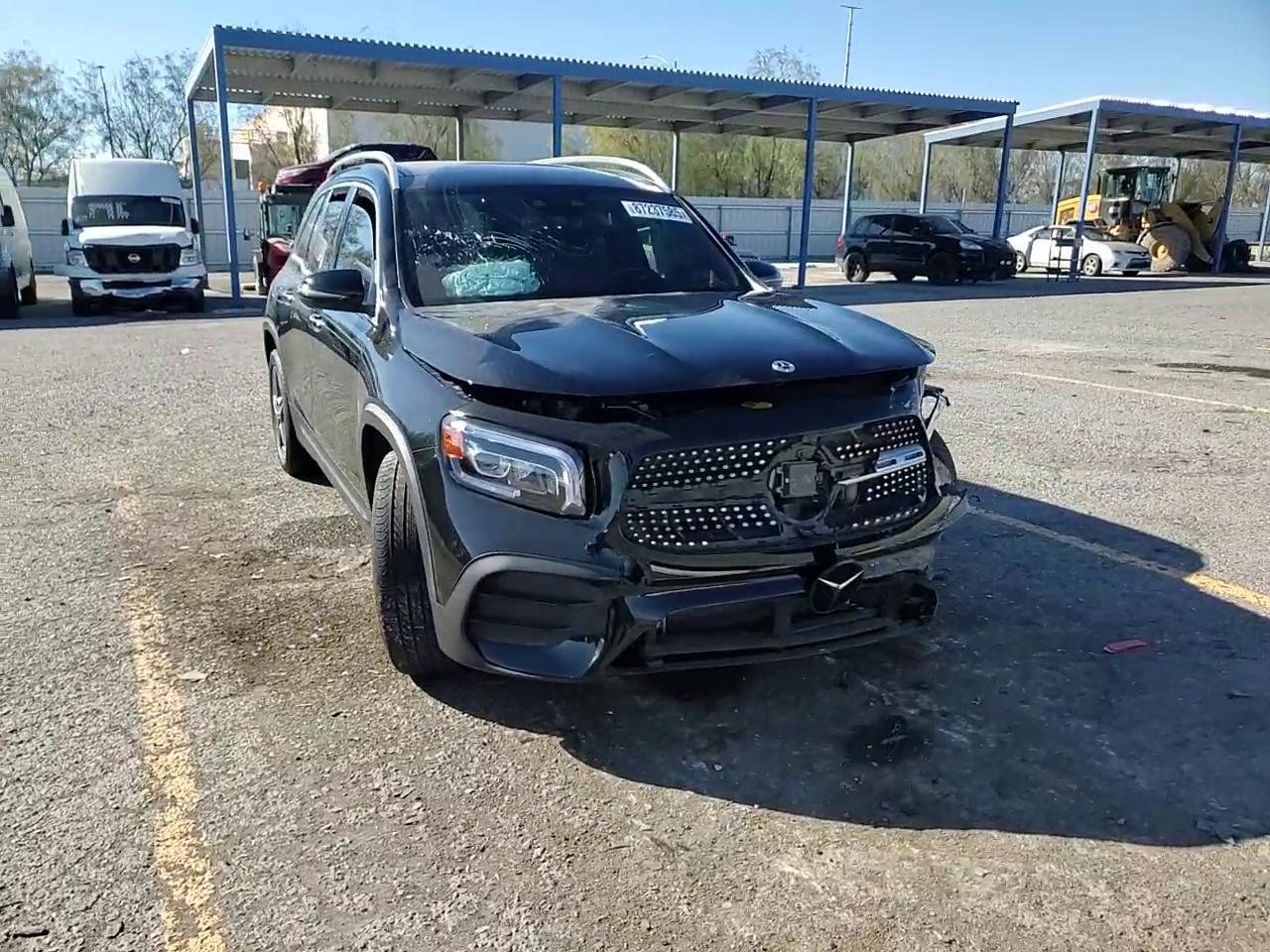 Фото: W1N4M4HB4NW230821