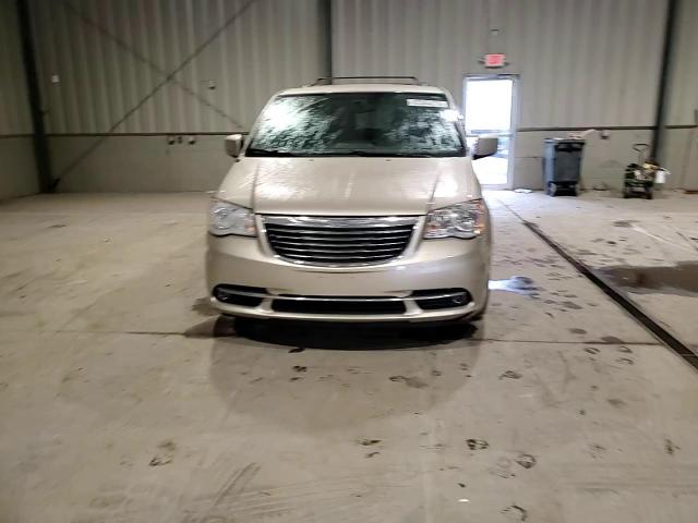 2016 Chrysler Town & Country Touring VIN: 2C4RC1BG8GR207573 Lot: 82505275