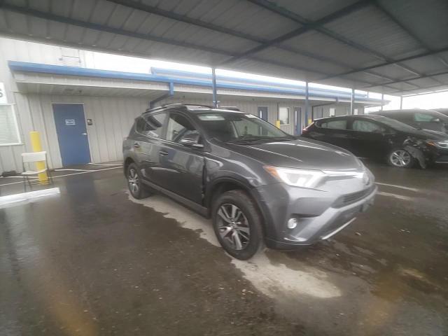 2017 Toyota Rav4 Xle VIN: JTMWFREV8HD093808 Lot: 84803335