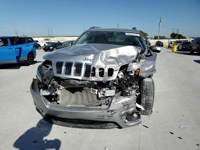 2019 Jeep Cherokee Latitude Plus VIN: 1C4PJLLB8KD240662 Lot: 86252415