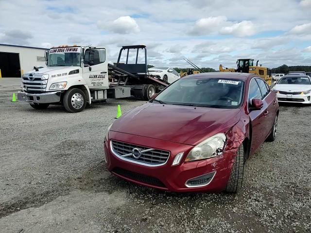 2011 Volvo S60 T6 VIN: YV1902FH7B2014740 Lot: 81901155