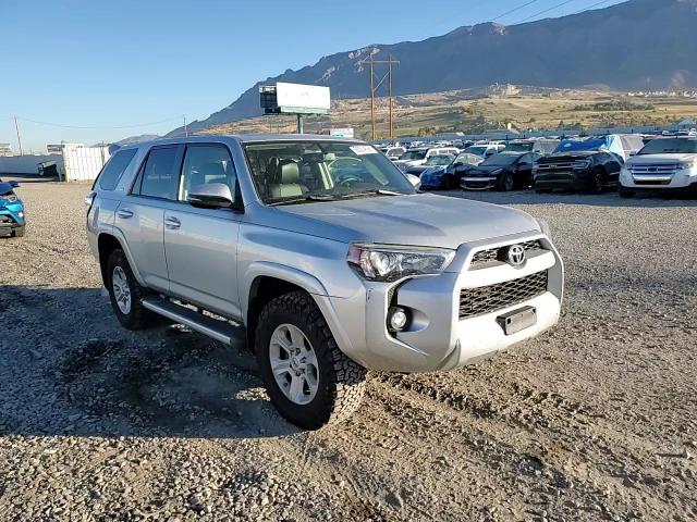 2016 Toyota 4Runner Sr5/Sr5 Premium VIN: JTEBU5JR7G5389087 Lot: 90504595