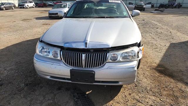 1998 Lincoln Town Car Cartier VIN: 1LNFM83W6WY702858 Lot: 85010175
