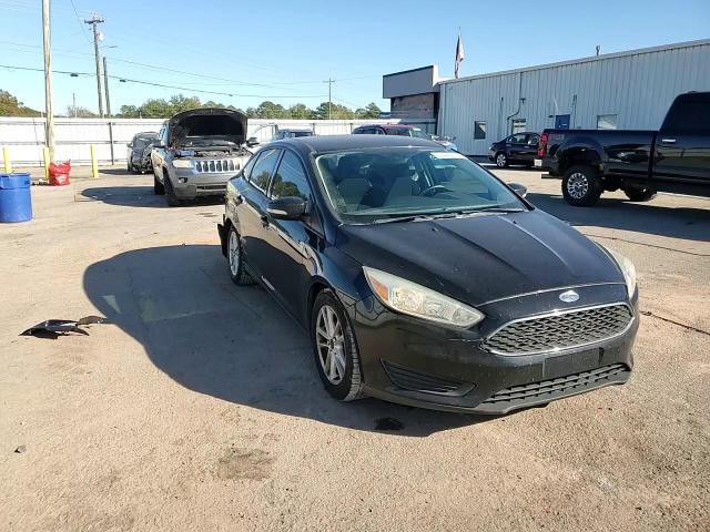 2017 Ford Focus Se VIN: 1FADP3F28HL257379 Lot: 89442605