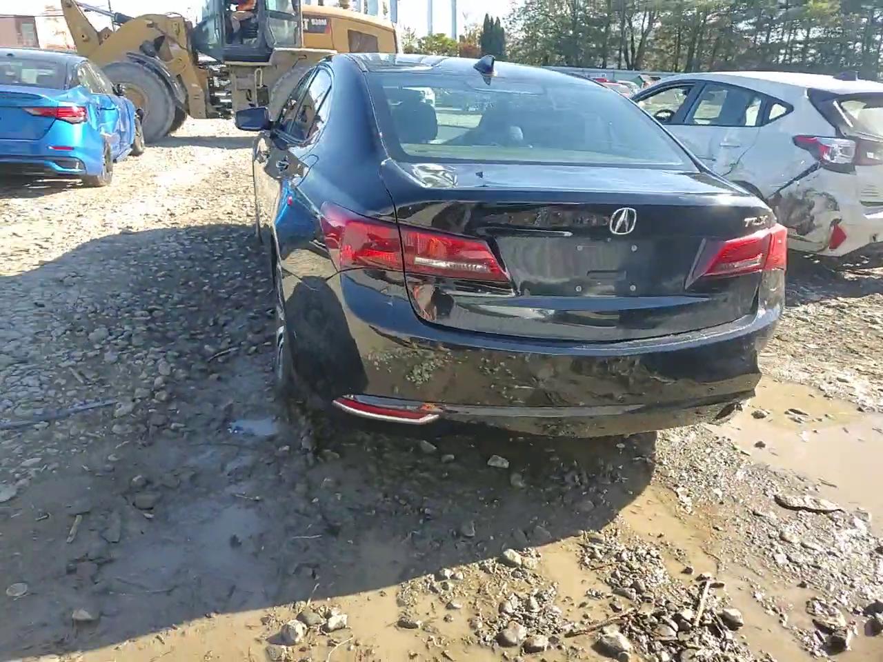 Фото: 19UUB1F38HA000922