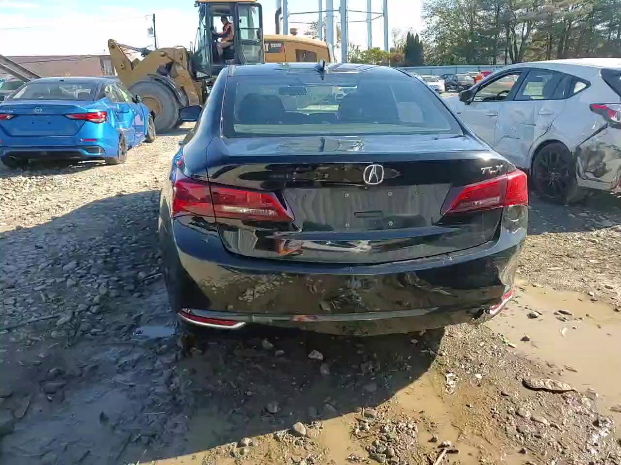 Фото: 19UUB1F38HA000922