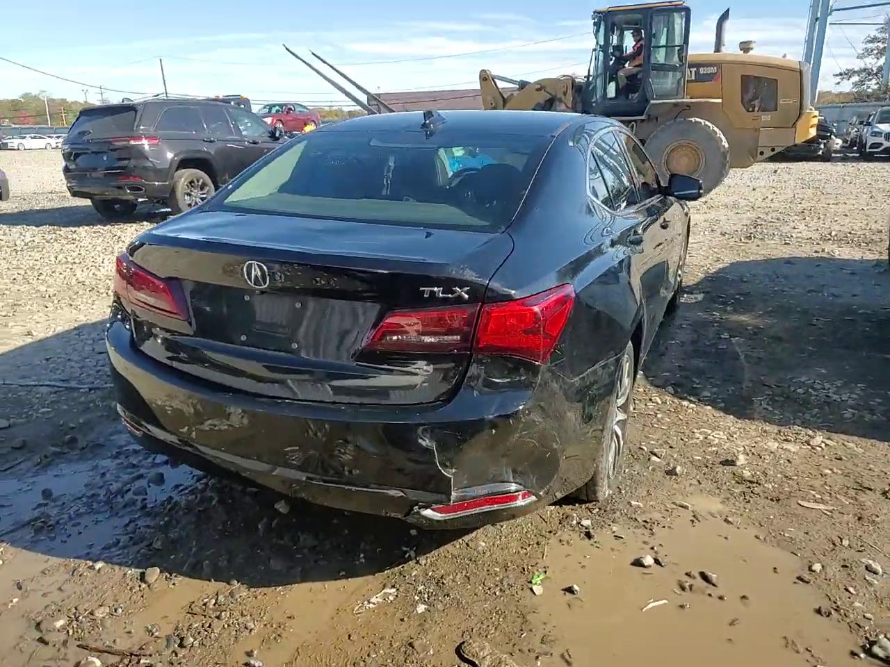 Фото: 19UUB1F38HA000922