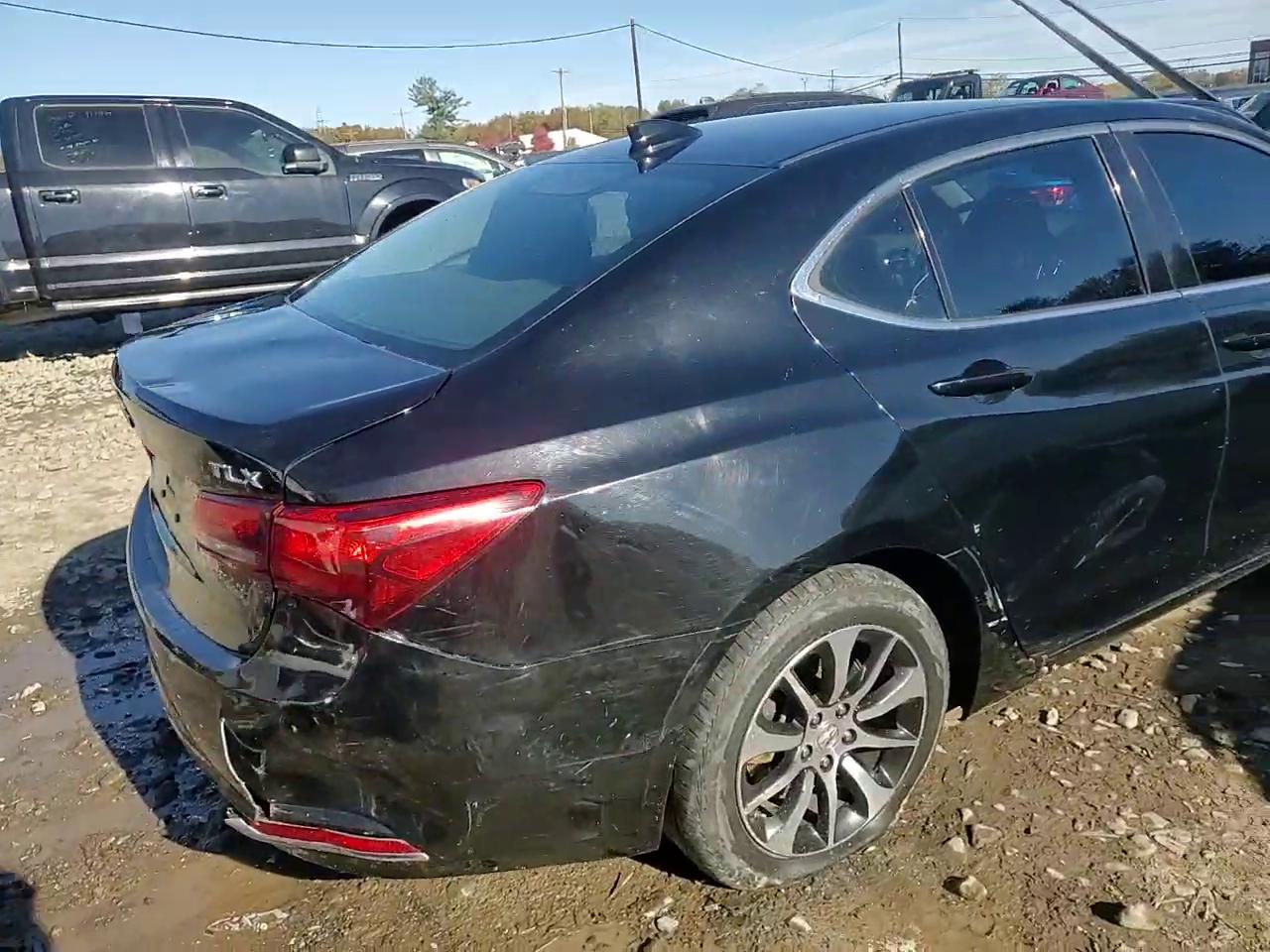 Фото: 19UUB1F38HA000922