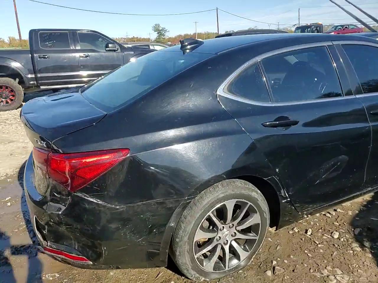 Фото: 19UUB1F38HA000922