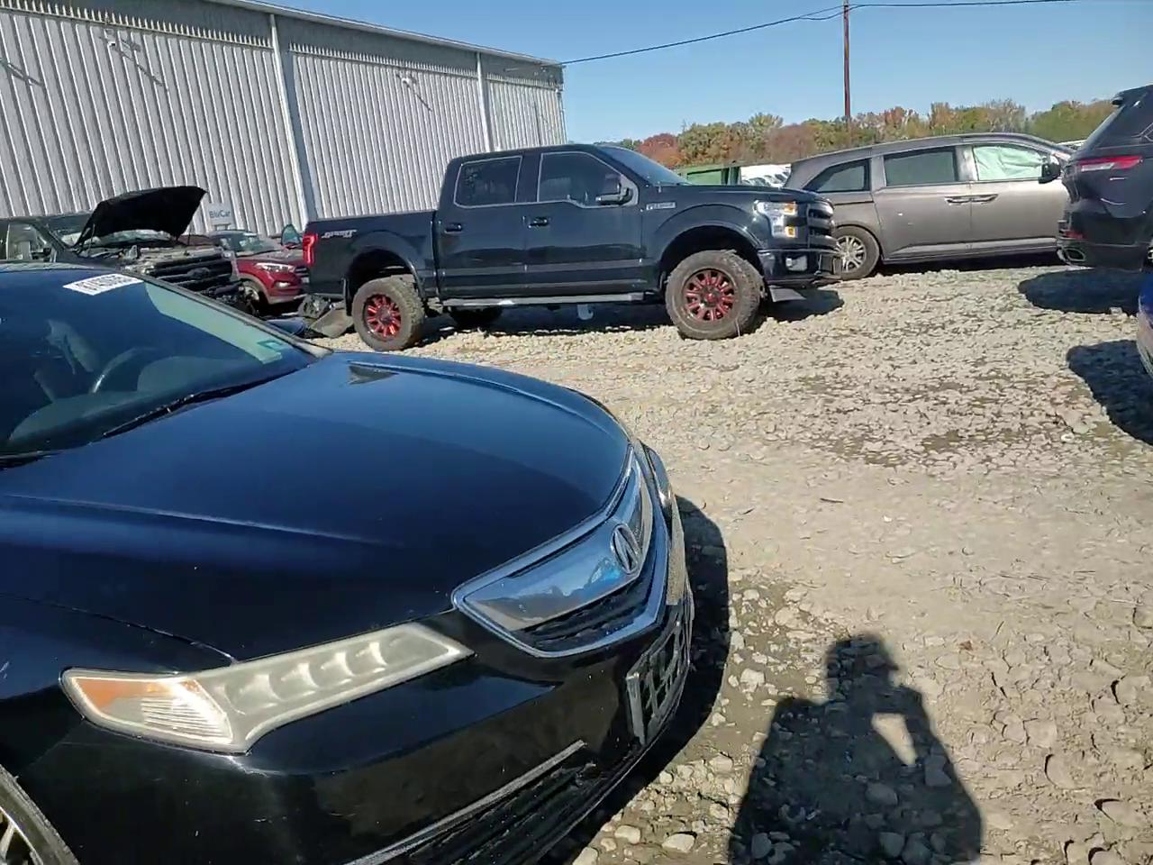 Фото: 19UUB1F38HA000922