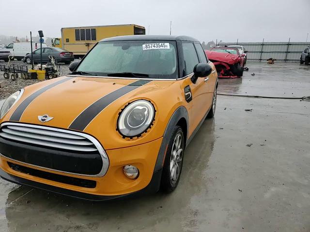 2015 Mini Cooper VIN: WMWXS5C56FT827910 Lot: 85743545