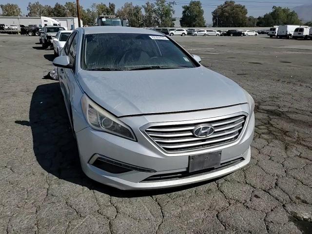 2015 Hyundai Sonata Se VIN: 5NPE24AF5FH156055 Lot: 82364145