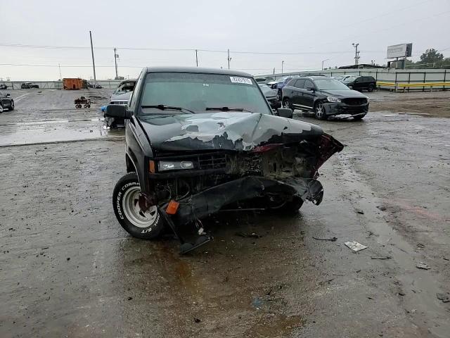 1989 Chevrolet Gmt-400 C1500 VIN: 1GCDC14K6KZ165608 Lot: 82457915