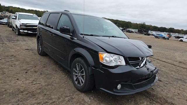 2017 Dodge Grand Caravan Sxt VIN: 2C4RDGCG0HR711132 Lot: 90234755