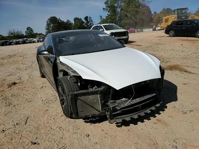 2014 Tesla Model S VIN: 5YJSA1H28EFP63717 Lot: 82633905