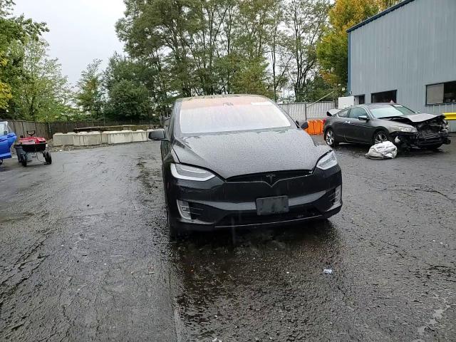 2016 Tesla Model X VIN: 5YJXCBE45GF015876 Lot: 90136305