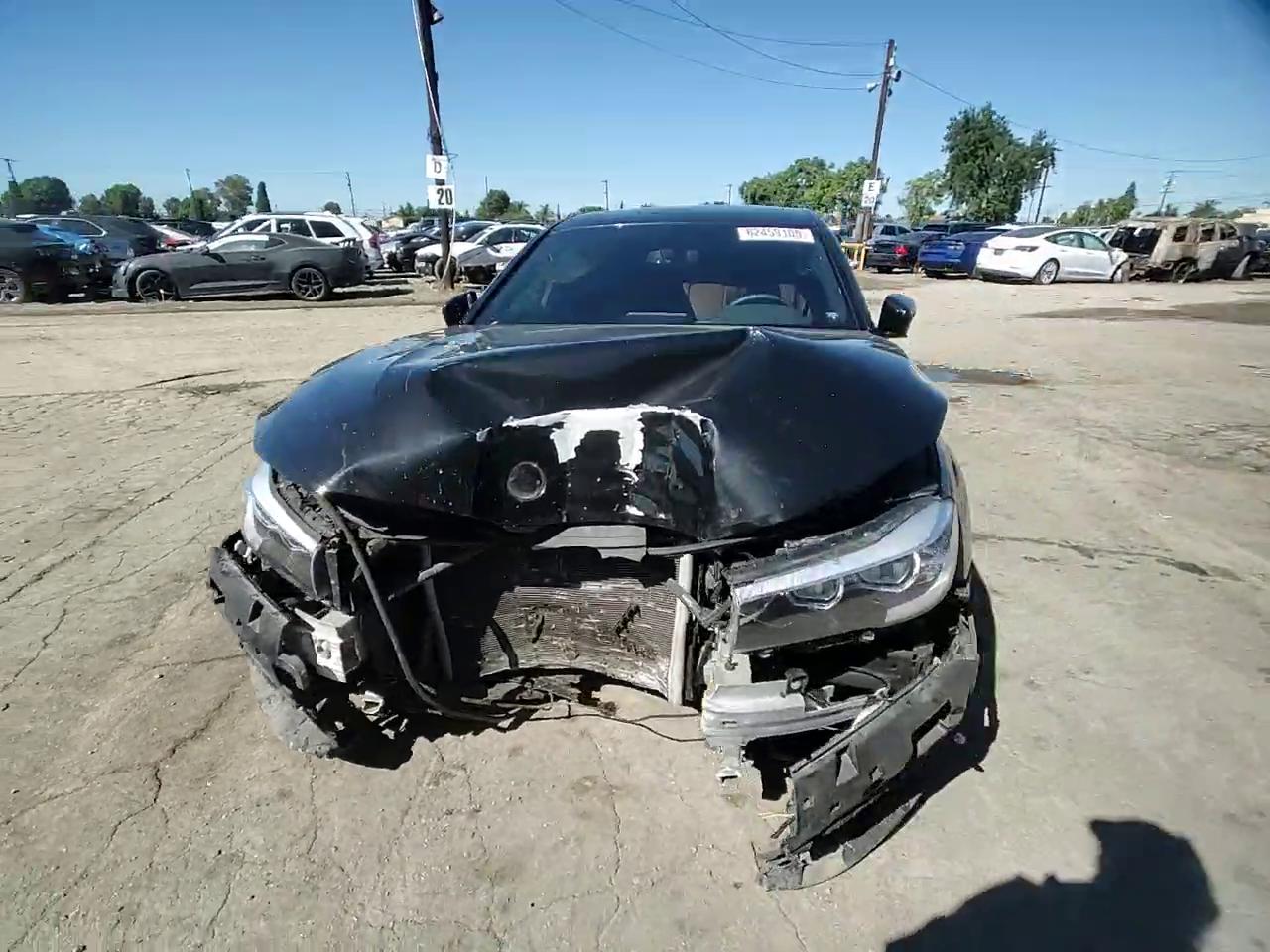 Фото: WBA7E2C55HG740436