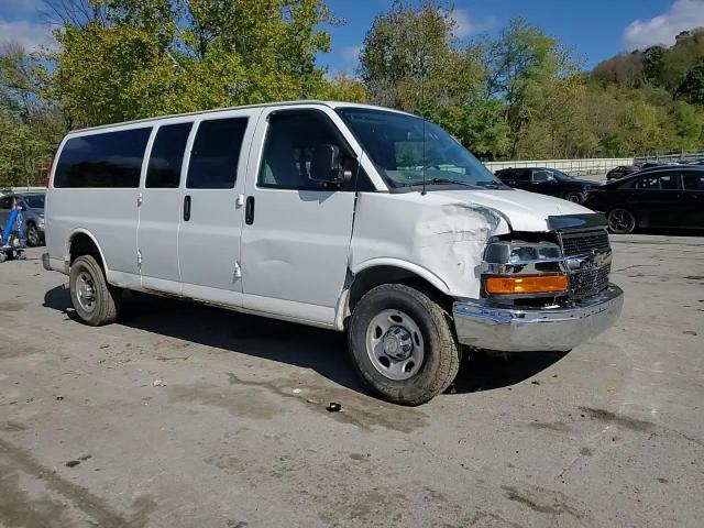 2016 Chevrolet Express G3500 Lt VIN: 1GAZGPFG7G1201990 Lot: 86218175