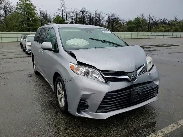 2018 Toyota Sienna Le VIN: 5TDKZ3DC5JS926624 Lot: 85776945