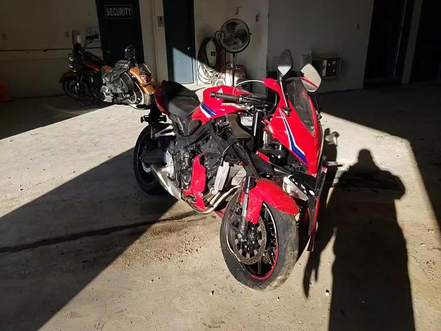 2024 Honda Cbr650 R VIN: MLHRH1550R5001205 Lot: 82230445