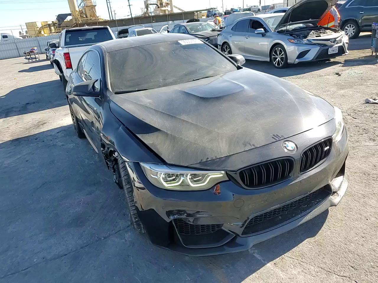 Фото: WBS4Y9C03LAH83089