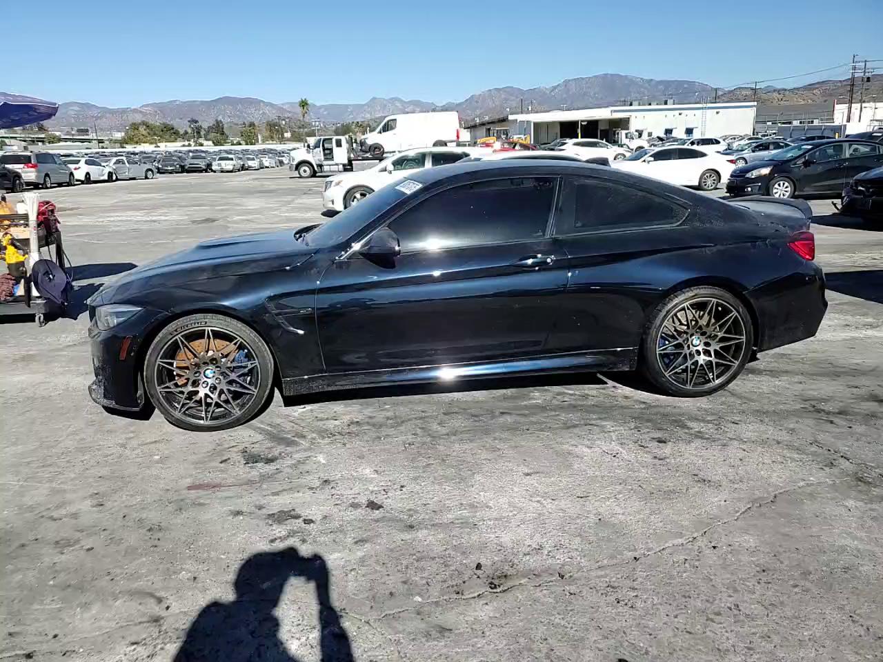 Фото: WBS4Y9C03LAH83089