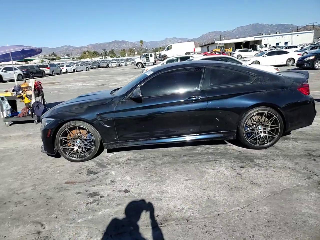 Фото: WBS4Y9C03LAH83089