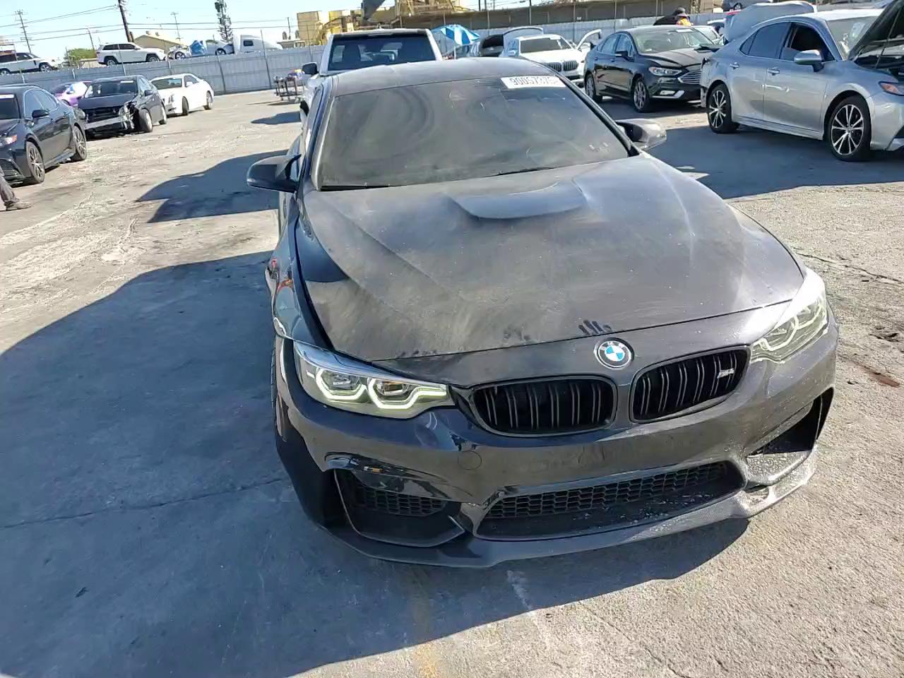 Фото: WBS4Y9C03LAH83089