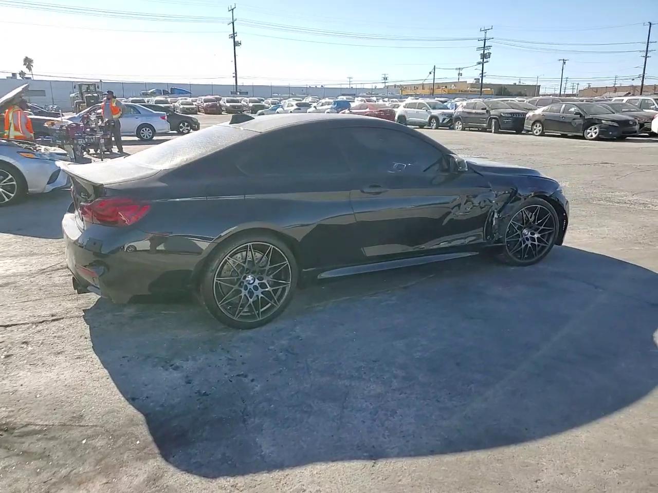 Фото: WBS4Y9C03LAH83089