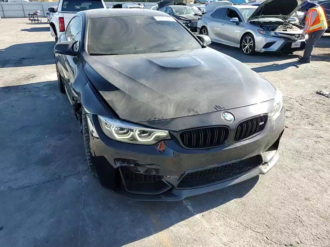 Фото: WBS4Y9C03LAH83089