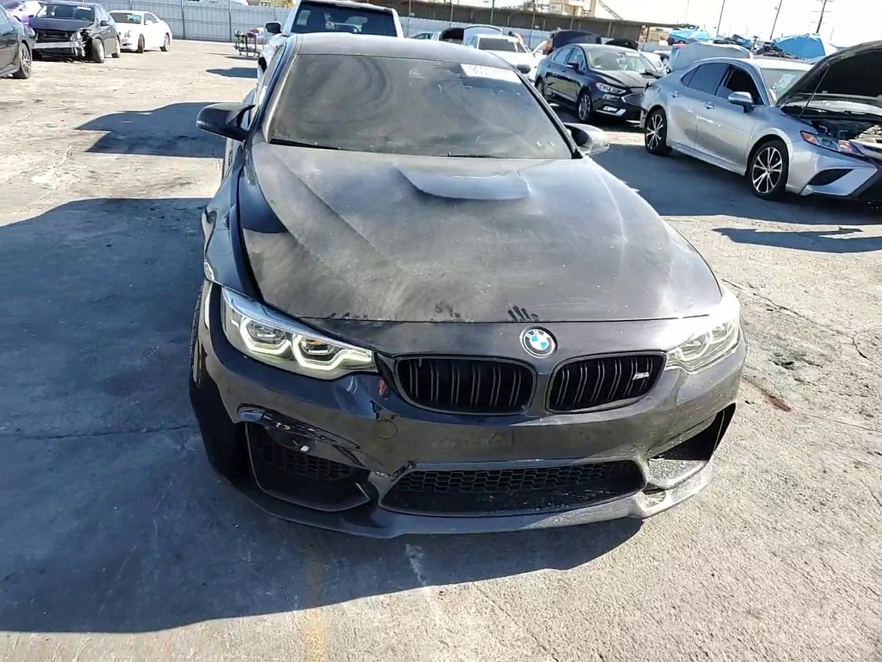 Фото: WBS4Y9C03LAH83089