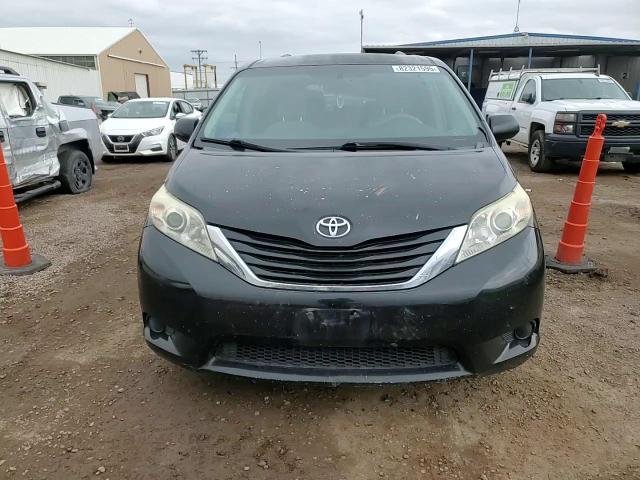 2012 Toyota Sienna Le VIN: 5TDKK3DC9CS186857 Lot: 82321595