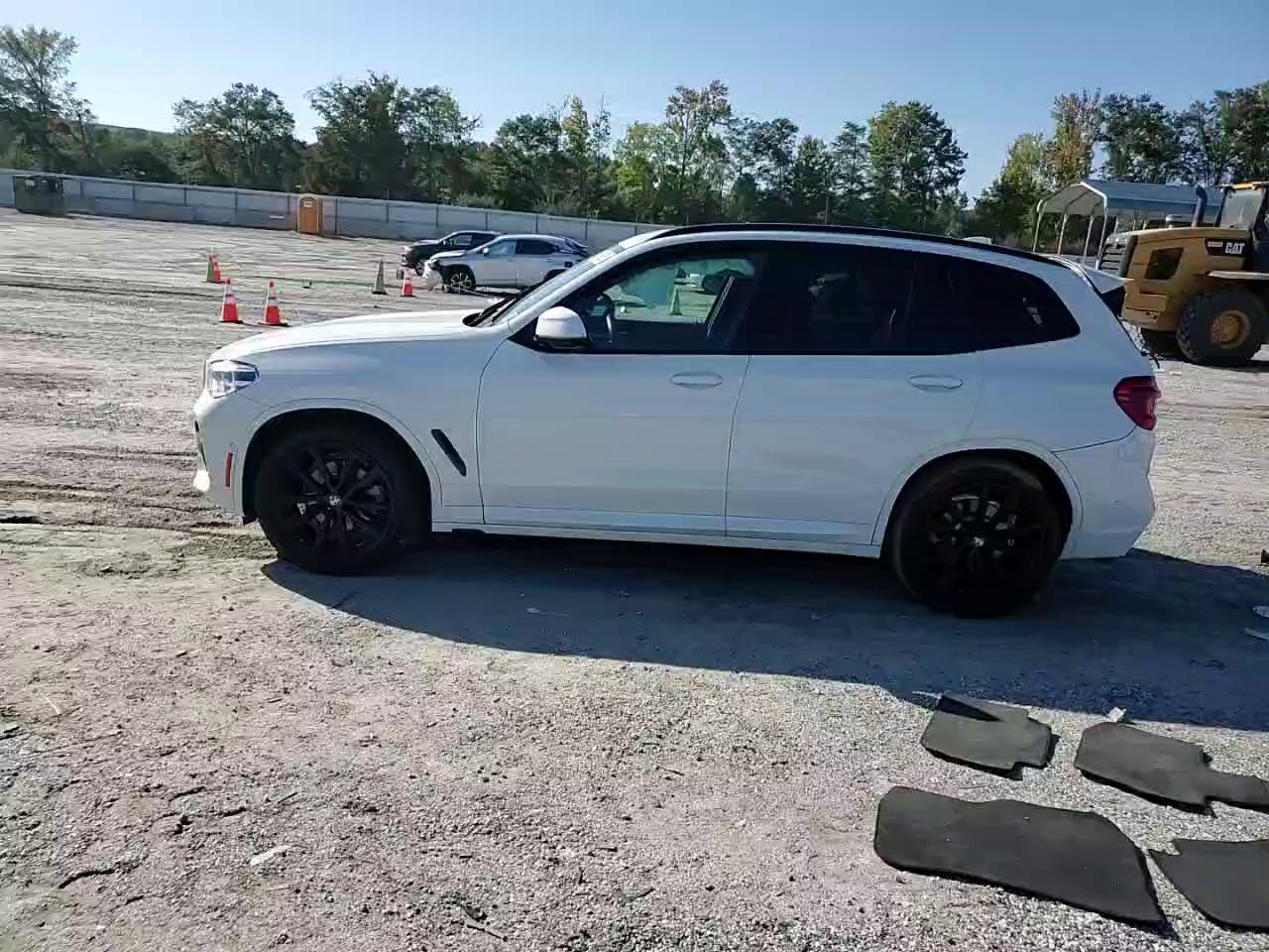 Фото: 5UXTY5C06L9C46048