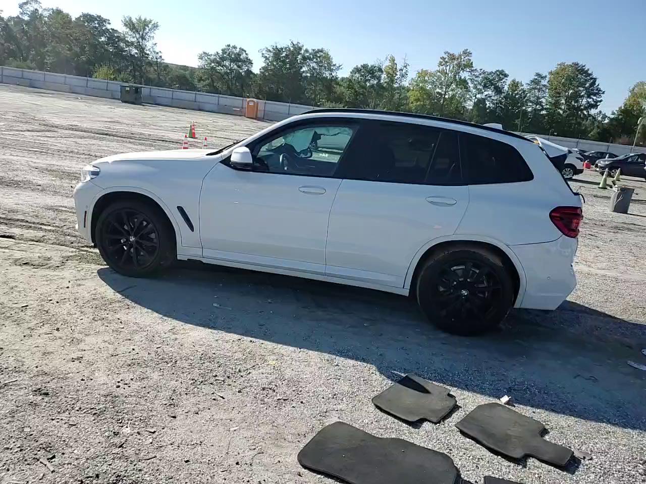 Фото: 5UXTY5C06L9C46048