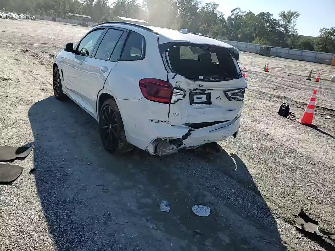 Фото: 5UXTY5C06L9C46048