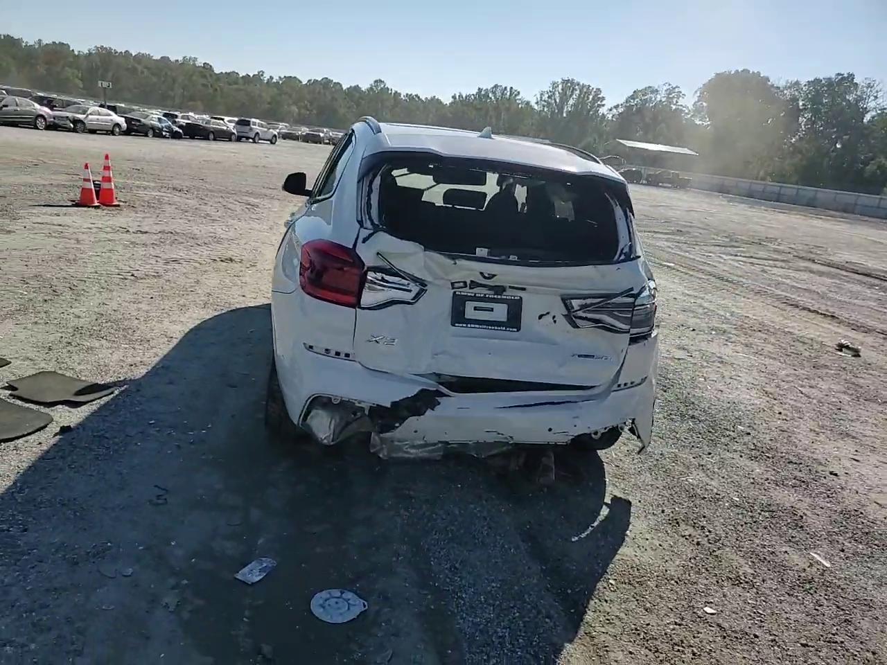 Фото: 5UXTY5C06L9C46048