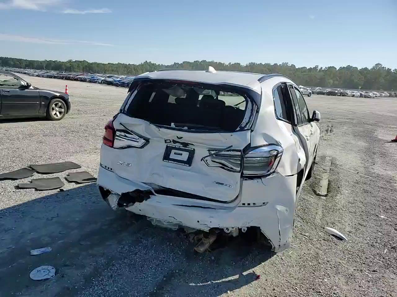 Фото: 5UXTY5C06L9C46048