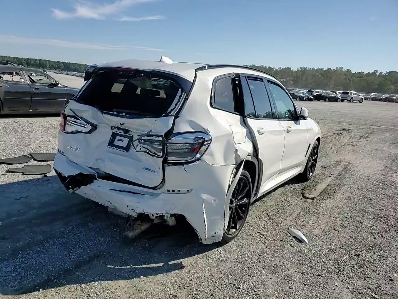 Фото: 5UXTY5C06L9C46048