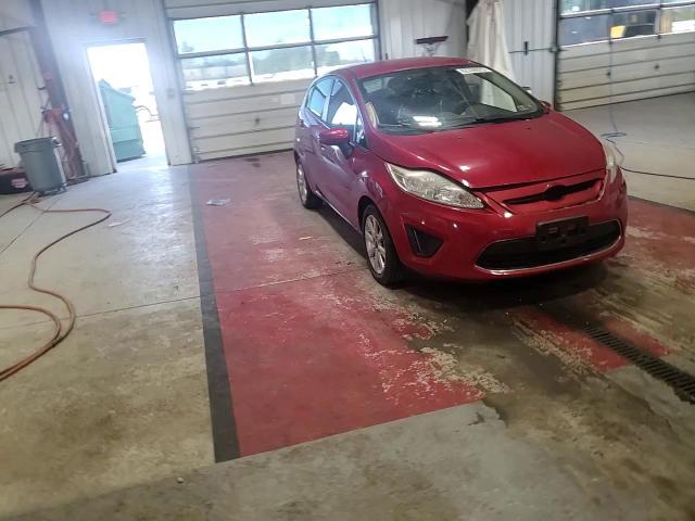 2012 Ford Fiesta Se VIN: 3FADP4EJ9CM195951 Lot: 82338025