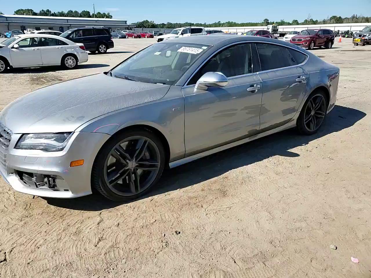 Фото: WAUW2AFC5EN031232