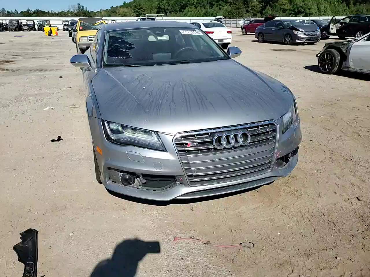 Фото: WAUW2AFC5EN031232