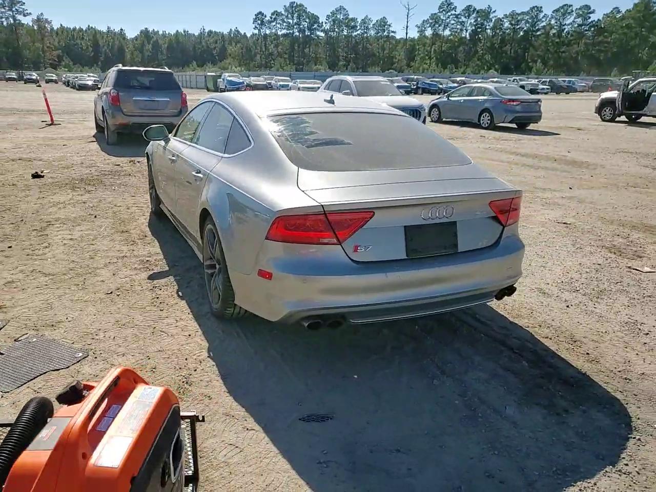 Фото: WAUW2AFC5EN031232