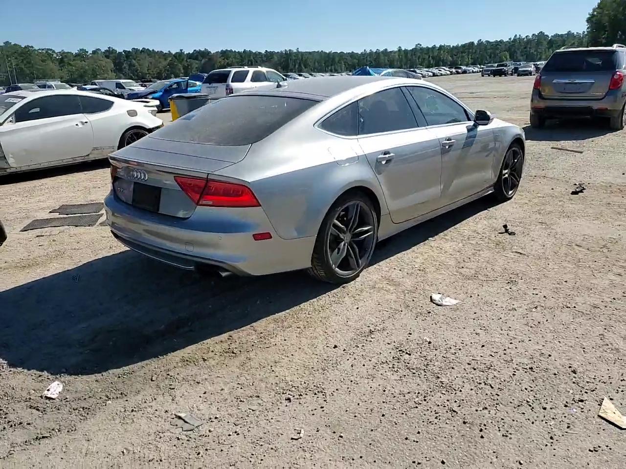 Фото: WAUW2AFC5EN031232