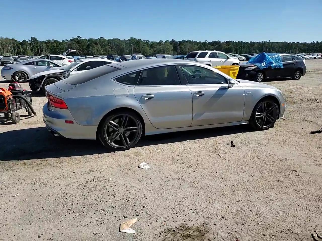 Фото: WAUW2AFC5EN031232