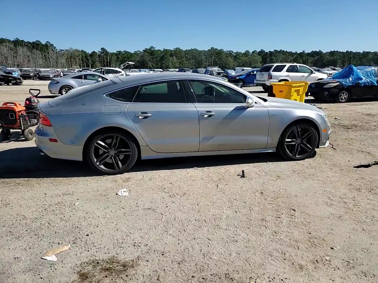 Фото: WAUW2AFC5EN031232