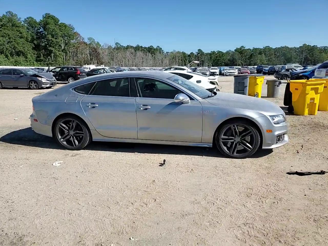 Фото: WAUW2AFC5EN031232